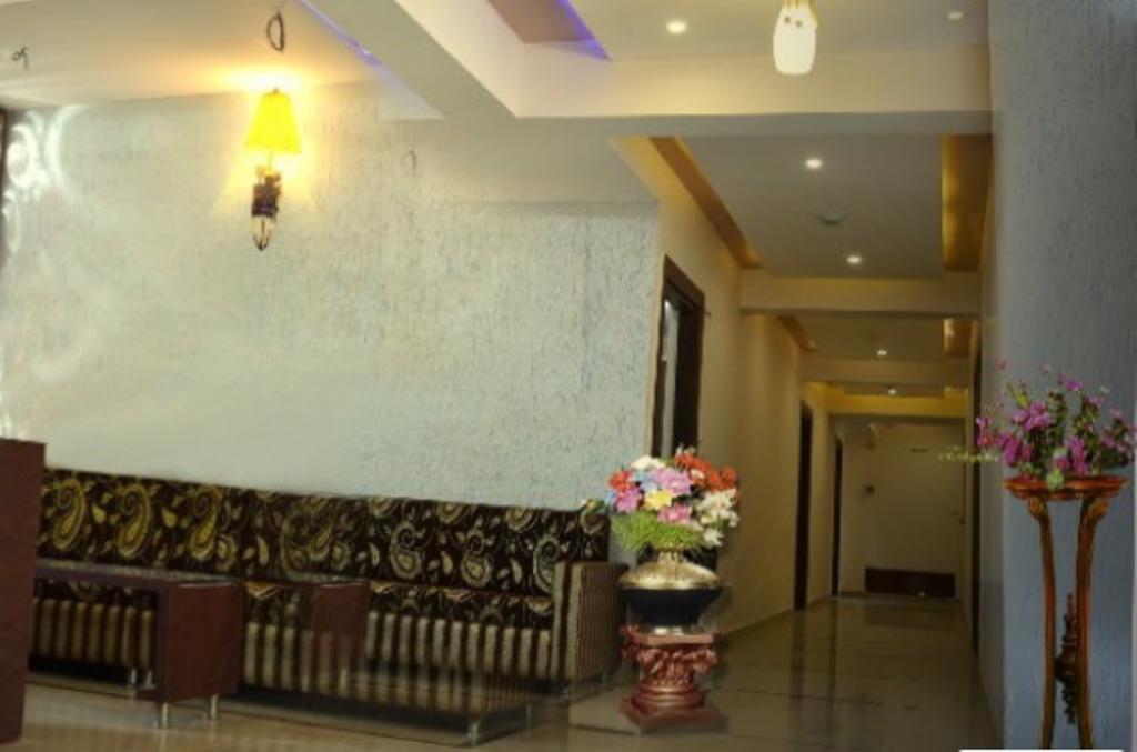 The Grand Pritam Hotel Gandhinagar Exterior foto